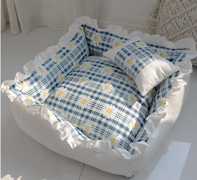 Princess Dog Bed Sofa | Plush Cozy Bed for Small Dogs & Cats