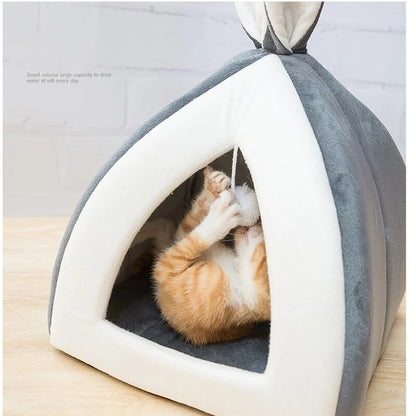 All-Season Enclosed Cat Bed | Cozy Indoor Pet House for Cats